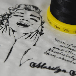 Marilyn1-800x726